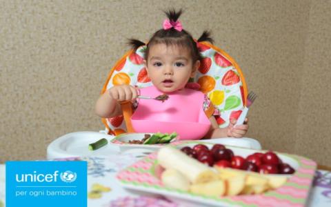 copertina della guida Rafforzare lo sviluppo nella prima infanzia attraverso interventi sulla nutrizione