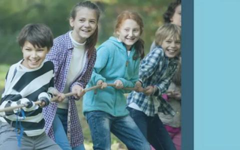 copertina del volume A scuola di opportunità. Modelli, riflessioni ed esperienze dal progetto Gender School