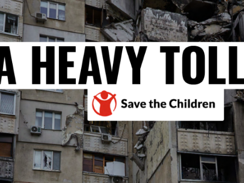 cover del rapporto Un pesante tributo: l’impatto di un anno di guerra sui bambini in Ucraina