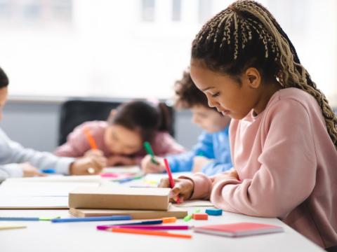 bambini in classe
